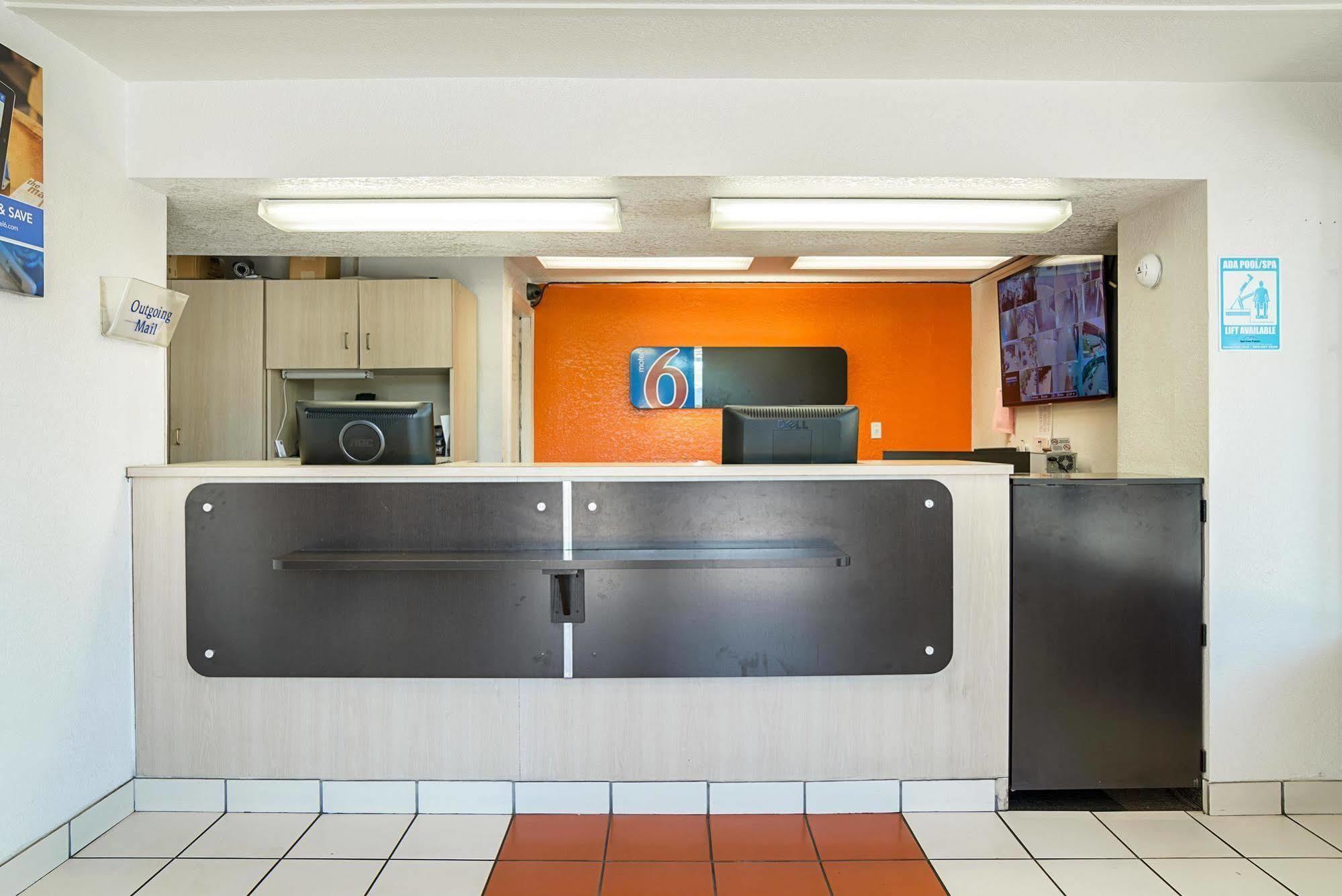 Motel 6-Little Rock, Ar - West Eksteriør billede